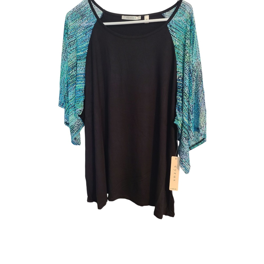 Cyrus Women's Top Size 2X Black/Forest‎ Rain